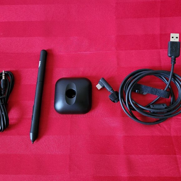 GENTLY USED, ADESSO CYBER TABLET K12!!! - Picture 2 of 3